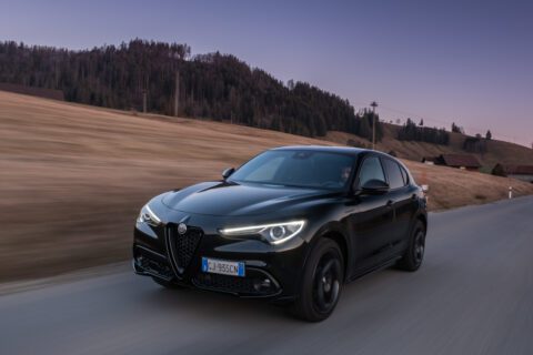 Alfa Stelvio Estrema Mittel