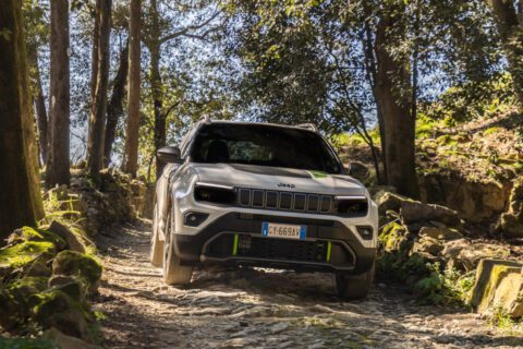 Jeep Avenger 4xe Mittel Jeep Avenger 4xe Mittel